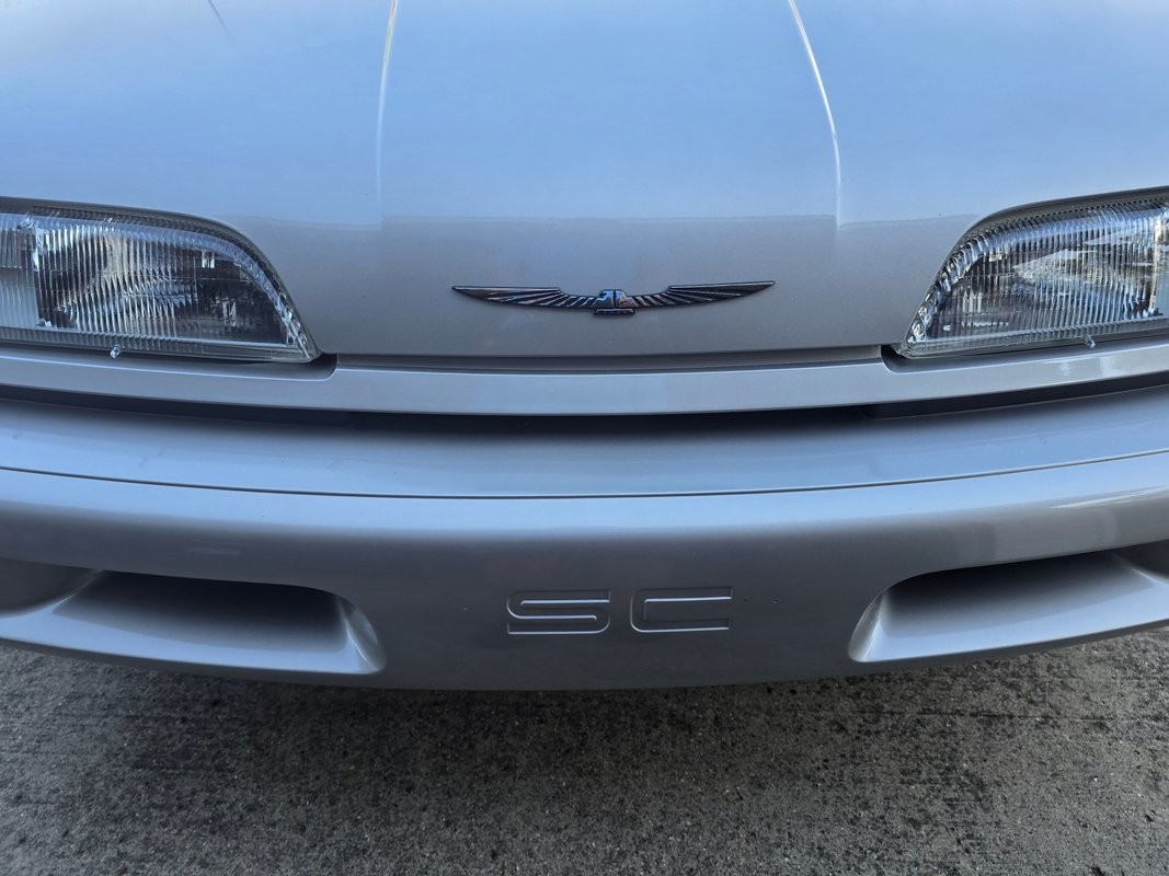 Ford-Thunderbird-1989-Coupe-38