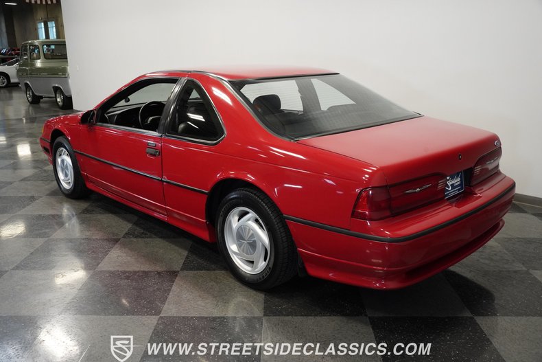Ford-Thunderbird-1992-Bright-red-clearcoat-Black-1