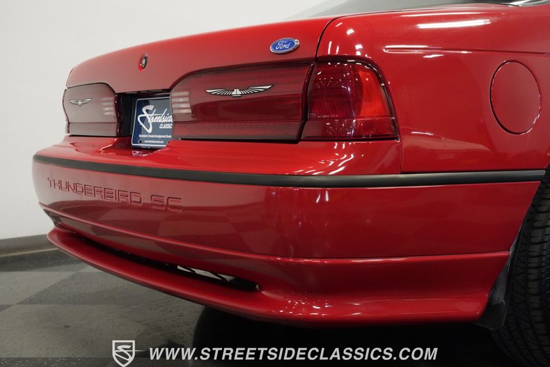 Ford-Thunderbird-1992-Bright-red-clearcoat-Black-35