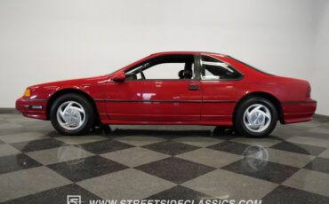 Ford-Thunderbird-1992-Bright-red-clearcoat-Black