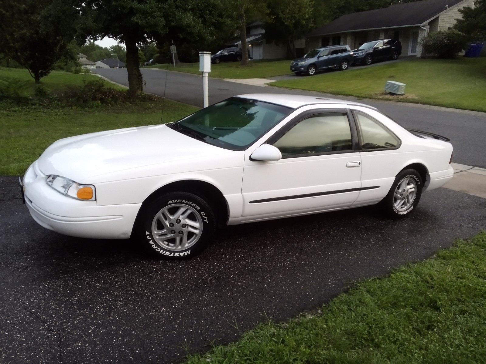 Ford Thunderbird 1996