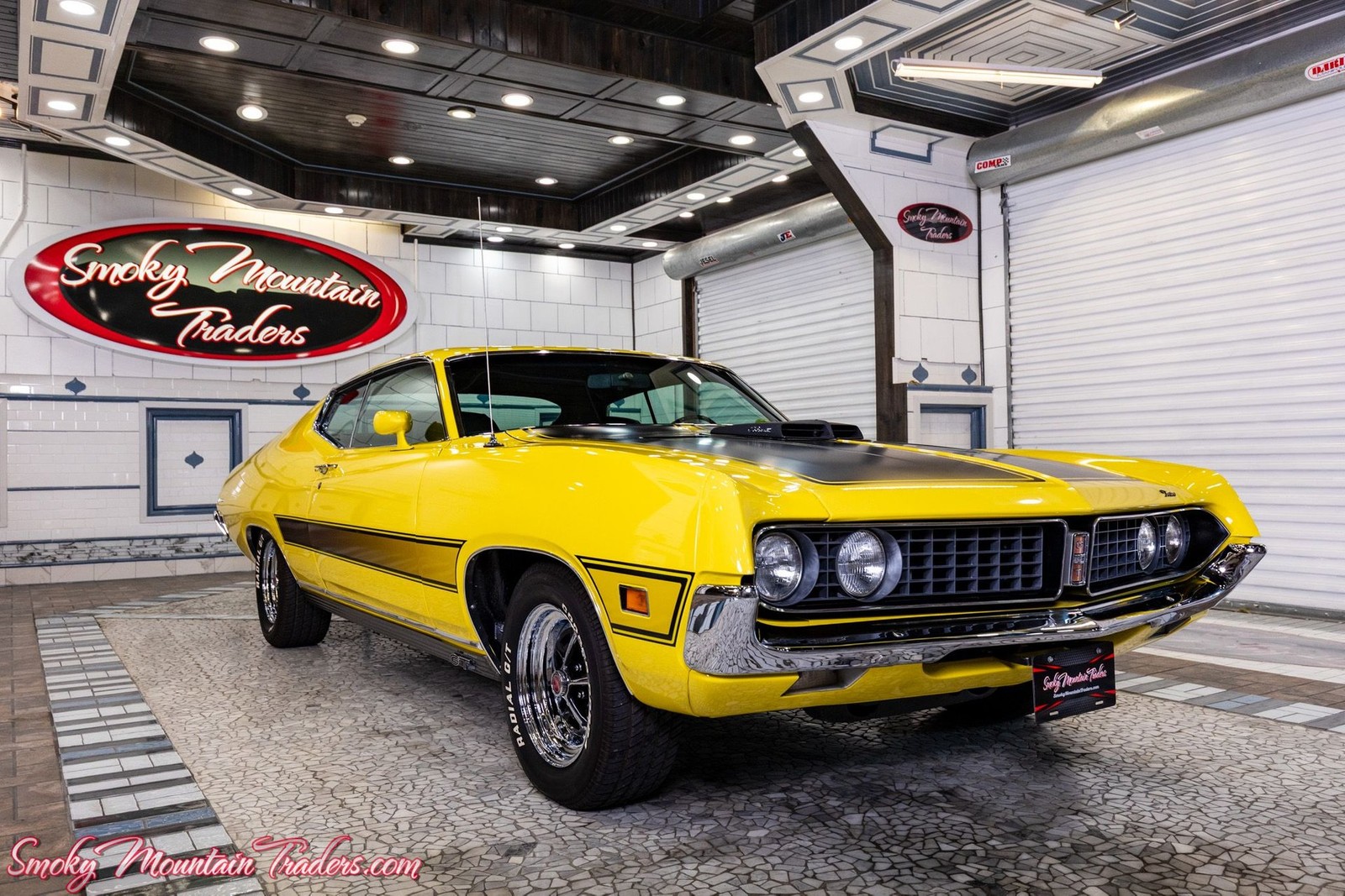 Ford-Torino-1971-15
