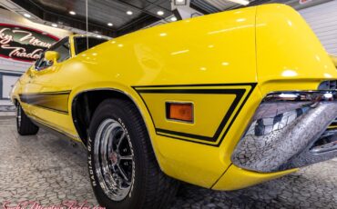 Ford-Torino-1971-16