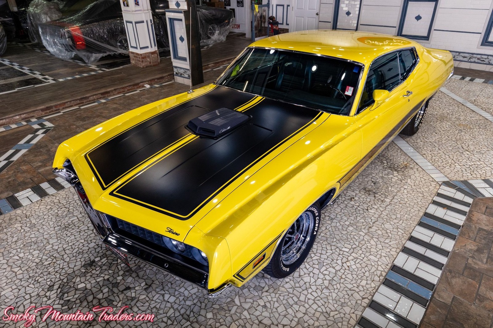 Ford-Torino-1971-2