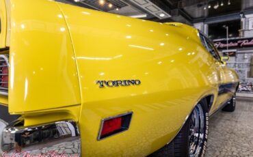Ford-Torino-1971-26