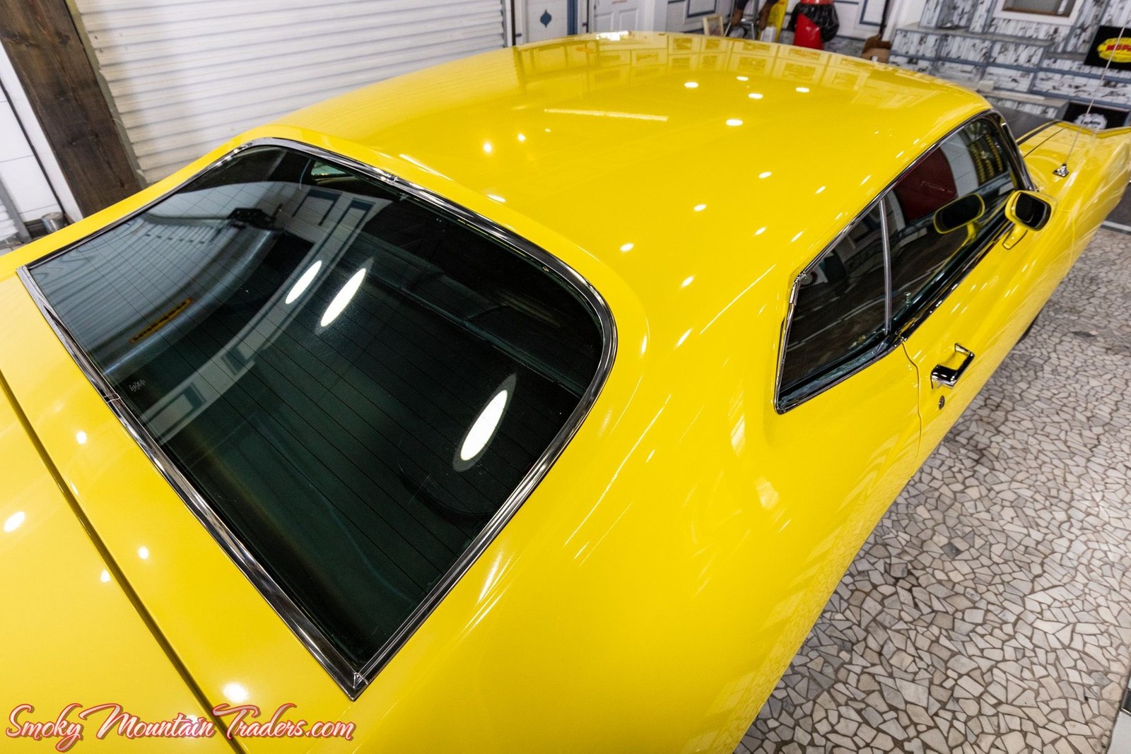 Ford-Torino-1971-27