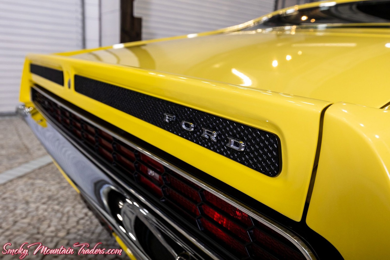 Ford-Torino-1971-29