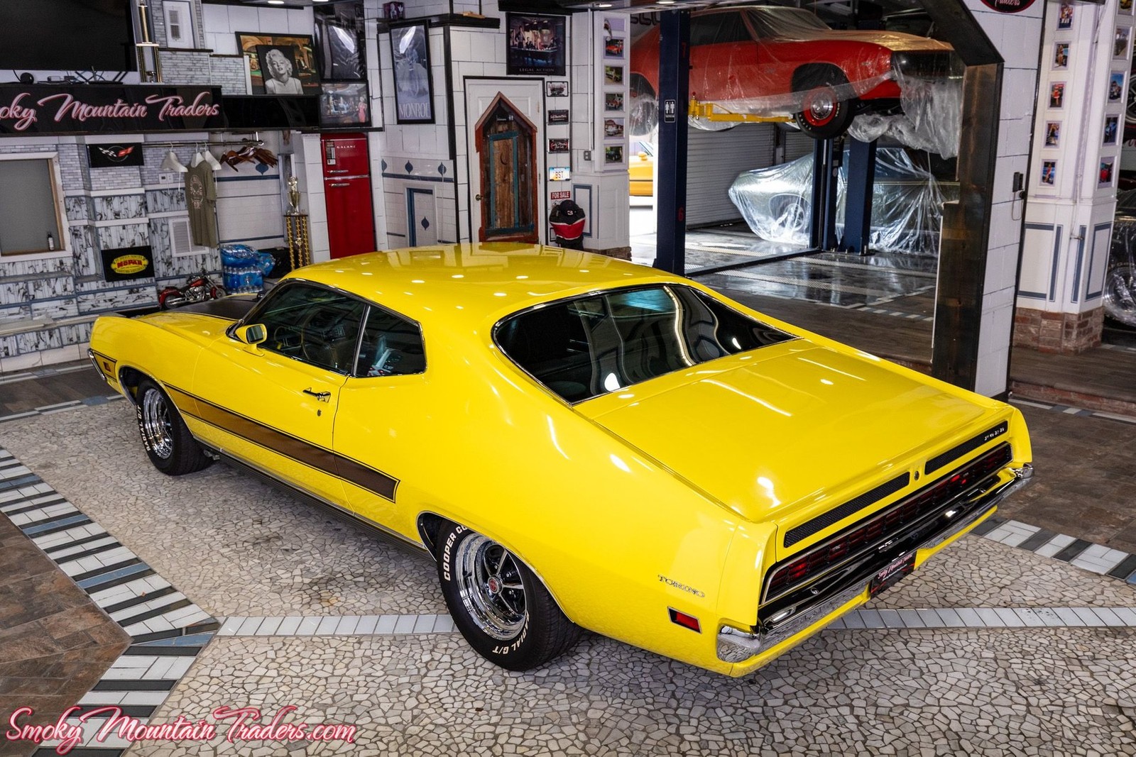 Ford-Torino-1971-34