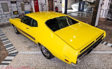 Ford-Torino-1971-36