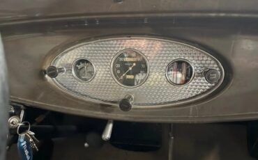 Ford-Tudor-1932-Green-Brown-4