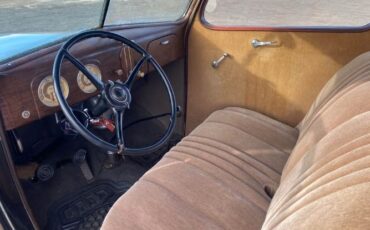 Ford-Tudor-1937-Black-Beige-2