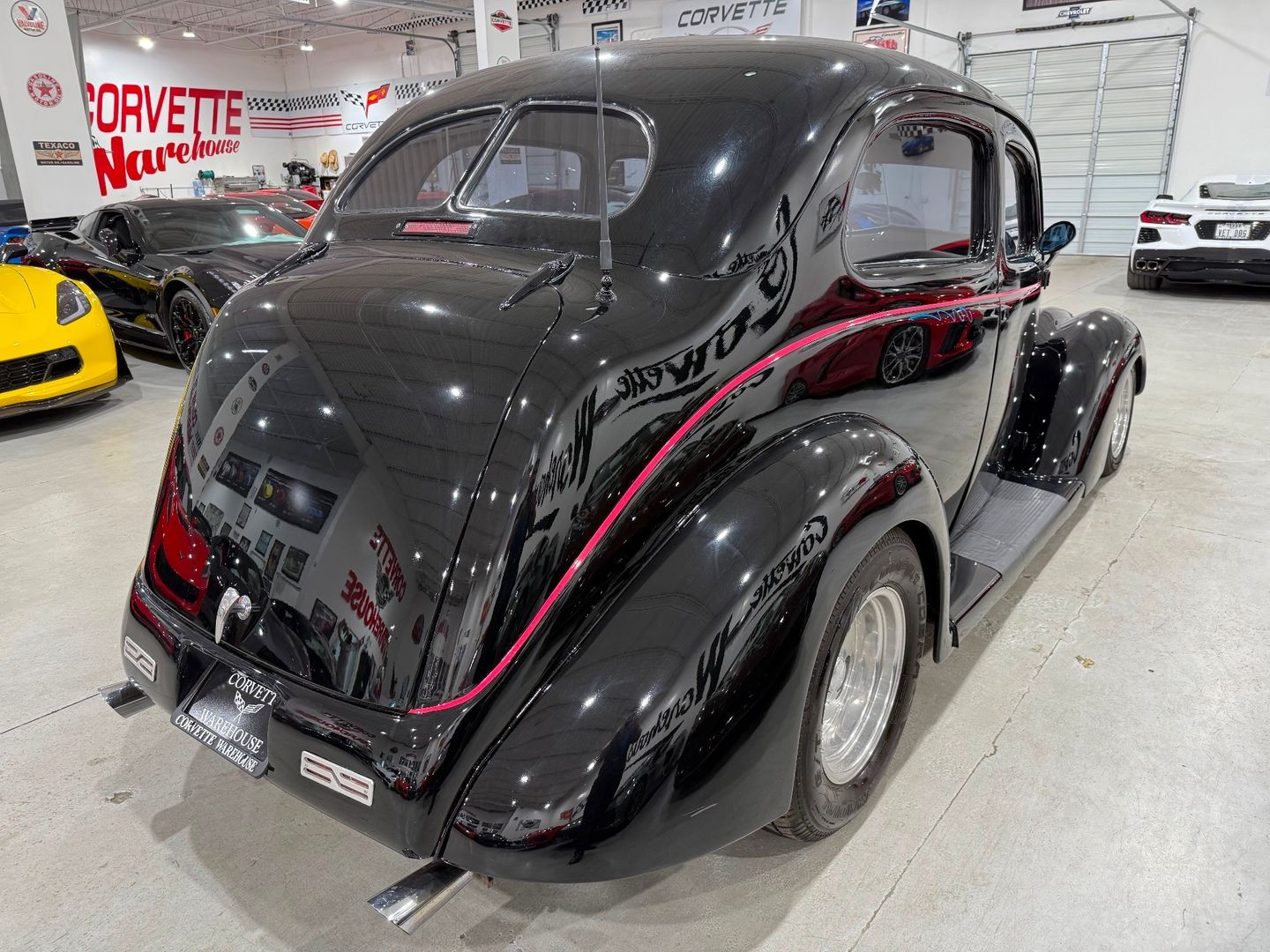 Ford-Tudor-1937-Coupe-5