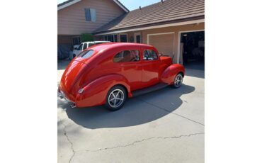Ford-Tudor-1940-Red-Red-2