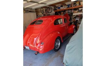 Ford-Tudor-1940-Red-Red-3