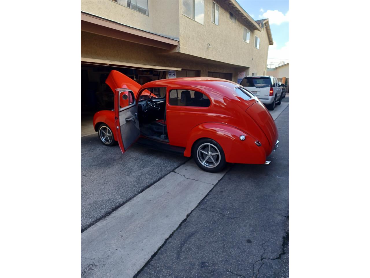 Ford-Tudor-1940-Red-Red-7