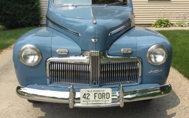 Ford-Tudor-1942-Florentine-Blue-Tan-1