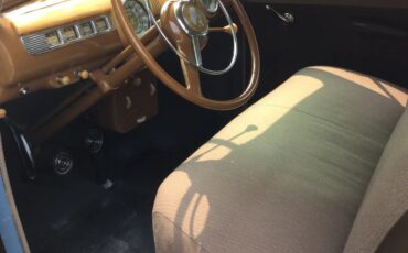 Ford-Tudor-1942-Florentine-Blue-Tan-12