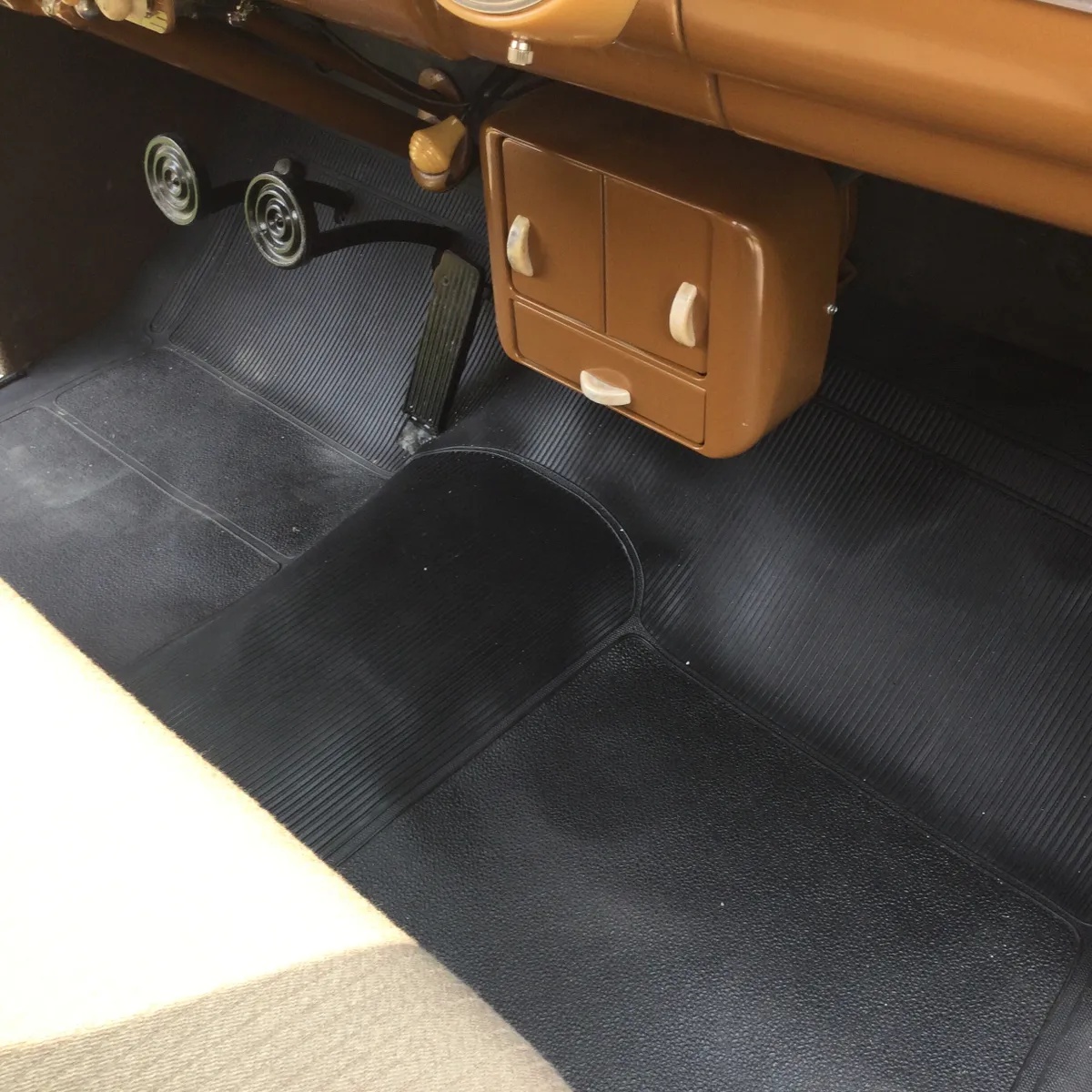 Ford-Tudor-1942-Florentine-Blue-Tan-8