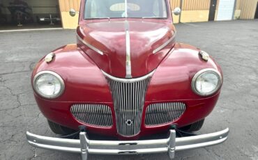 Ford-Tudor-Deluxe-1941-Coupe-4