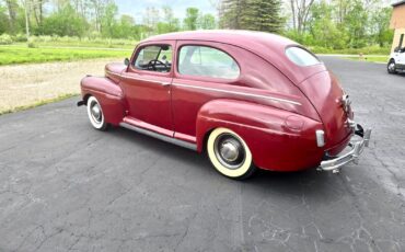 Ford-Tudor-Deluxe-1941-Coupe-6