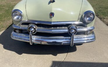 Ford-Victoria-1951-Green-Black-Green