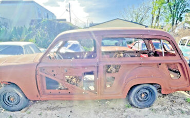 Ford-Woodie-Wagon-1949-2-Door-Wagon-1