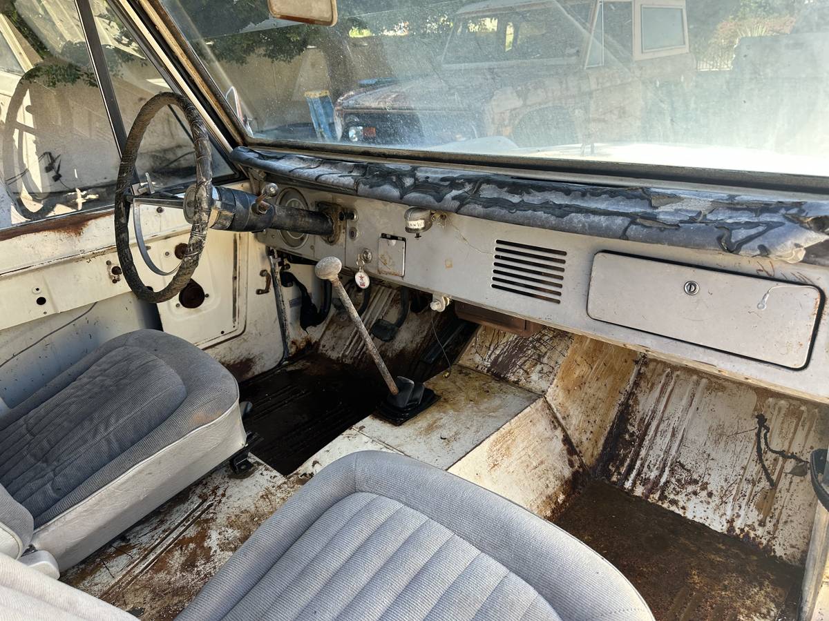 Ford-bronco-1966-11