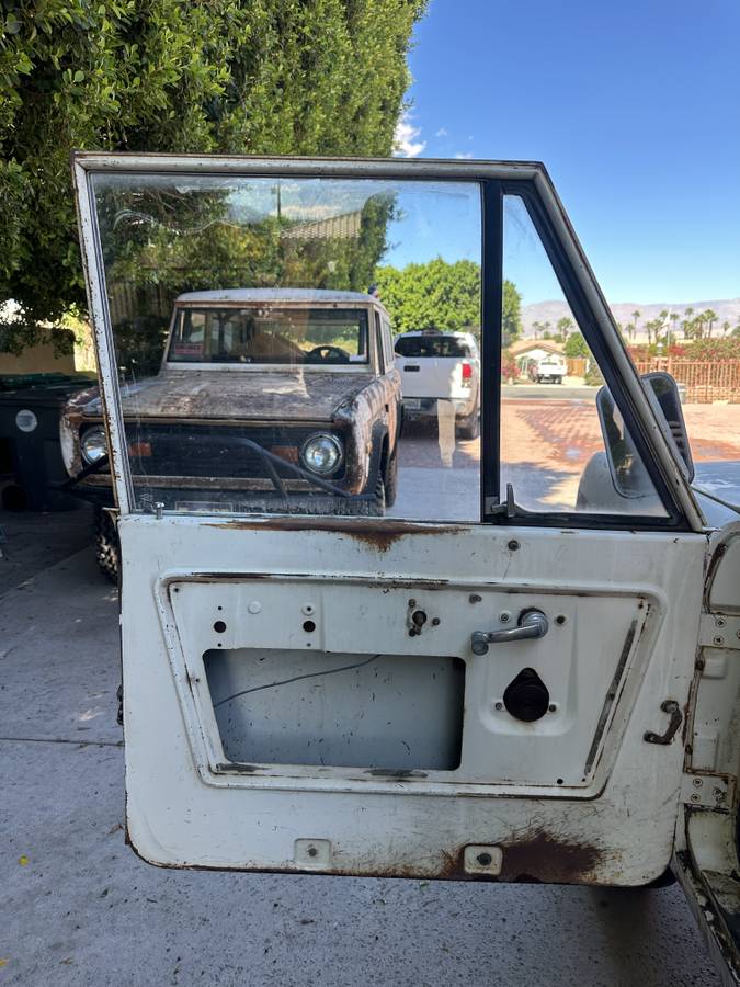 Ford-bronco-1966-15