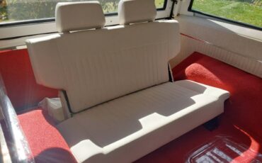 Ford-bronco-1968-white-10