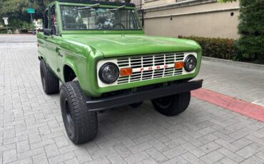 Ford-bronco-1969-green-8