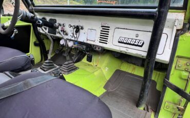 Ford-bronco-1970-green-12