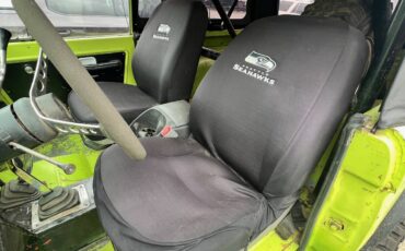 Ford-bronco-1970-green-17