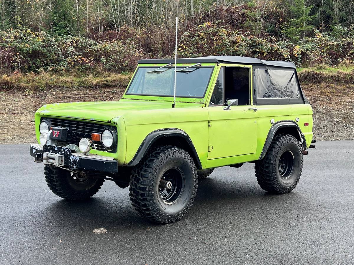 Ford-bronco-1970-green-3