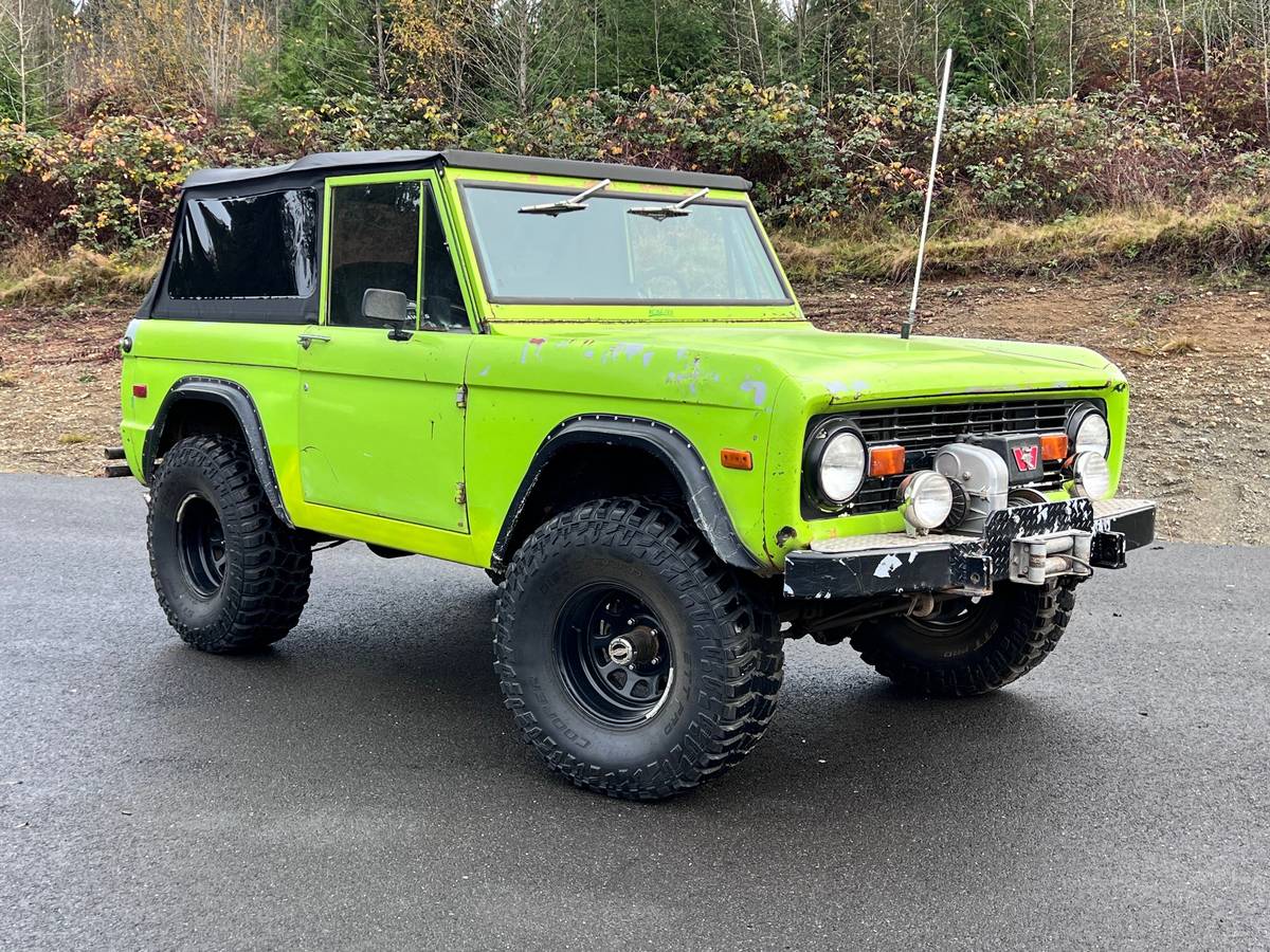 Ford-bronco-1970-green-6