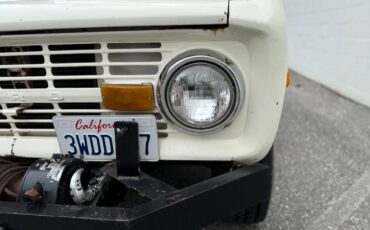 Ford-bronco-1970-white-10