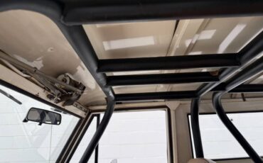 Ford-bronco-1970-white-14