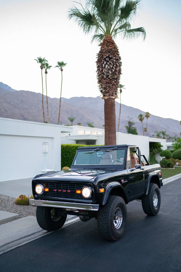 Ford-bronco-1973-black-12