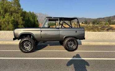 Ford-bronco-1975-12
