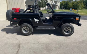 Ford-bronco-1976-black-2