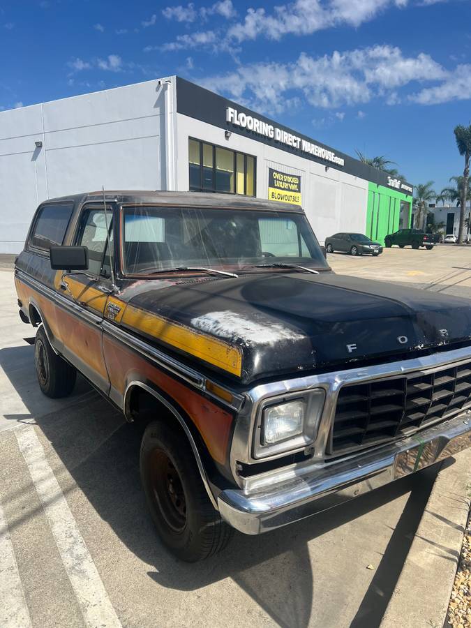 Ford-bronco-1978-10