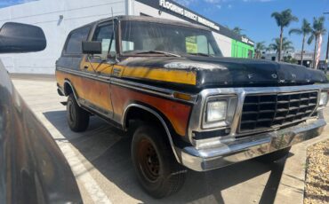 Ford-bronco-1978-11