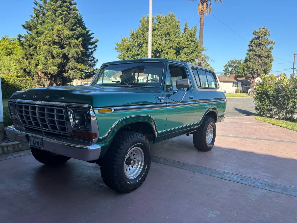 Ford-bronco-1978-4