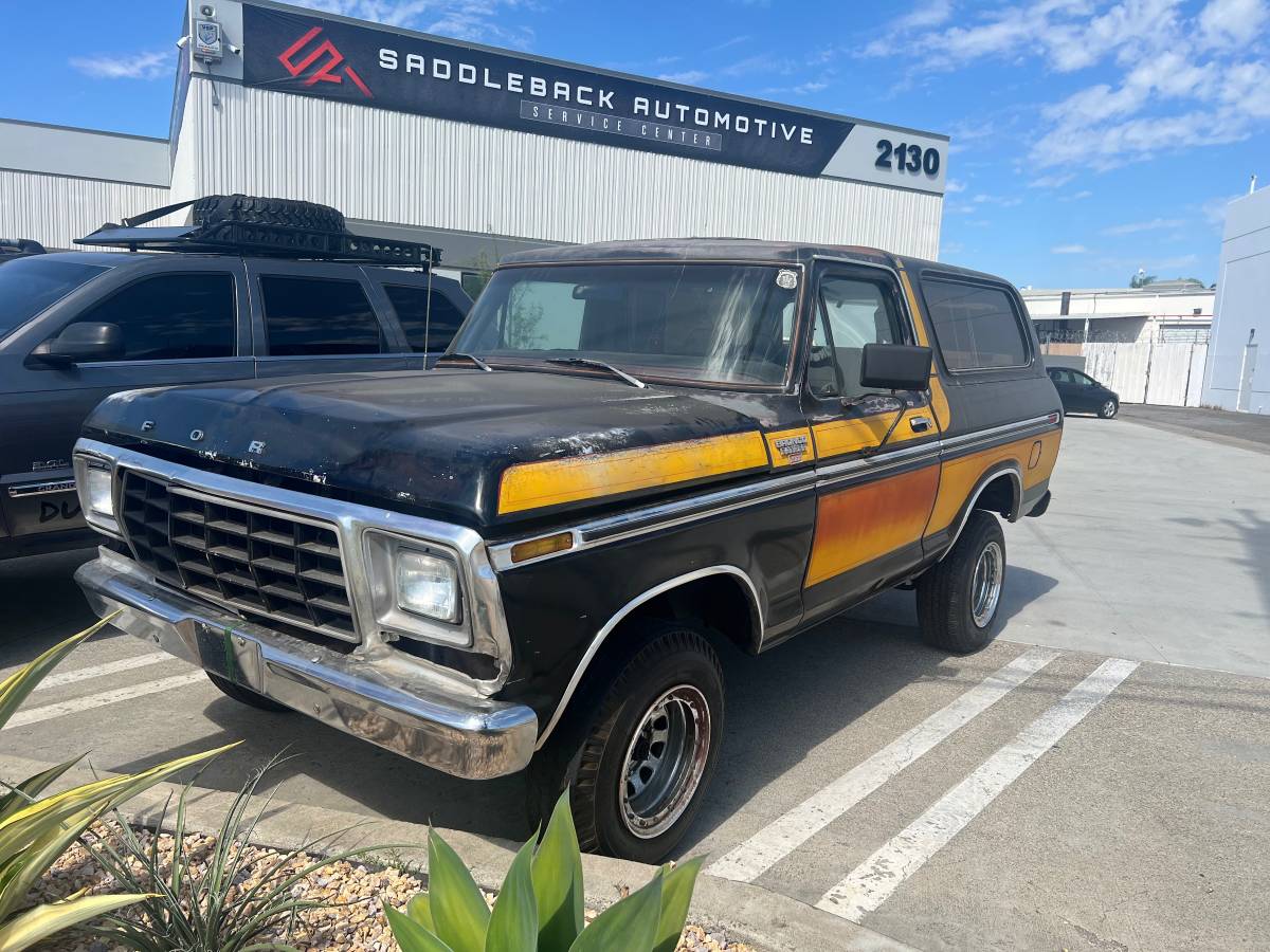 Ford-bronco-1978-8
