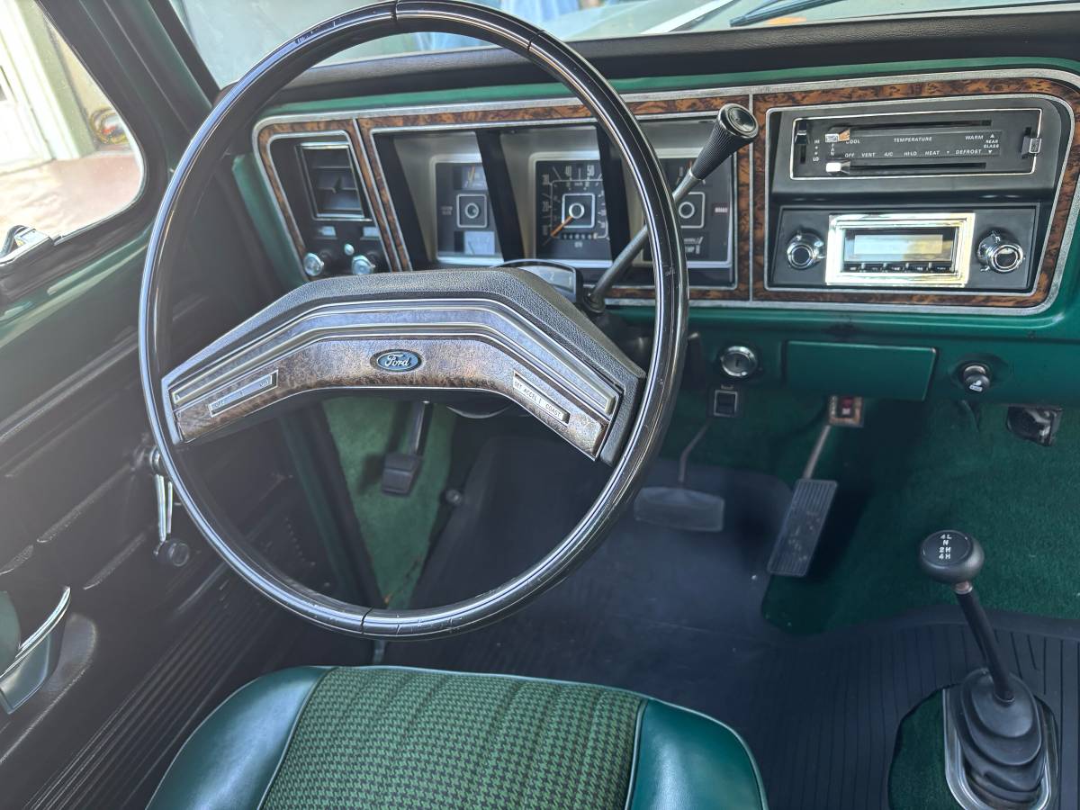 Ford-bronco-1978-8