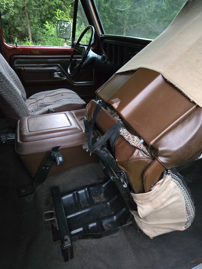 Ford-bronco-1978-red-5