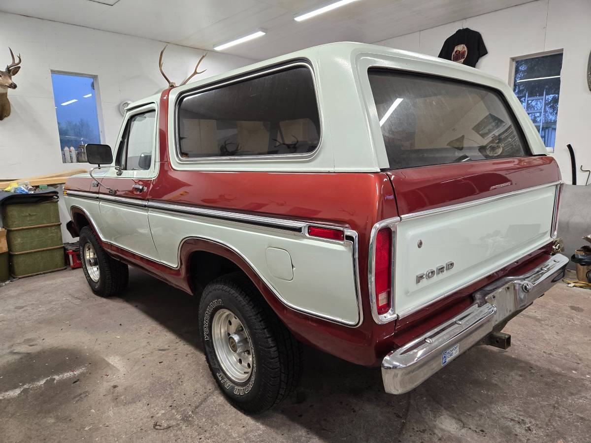 Ford-bronco-1978-red-9