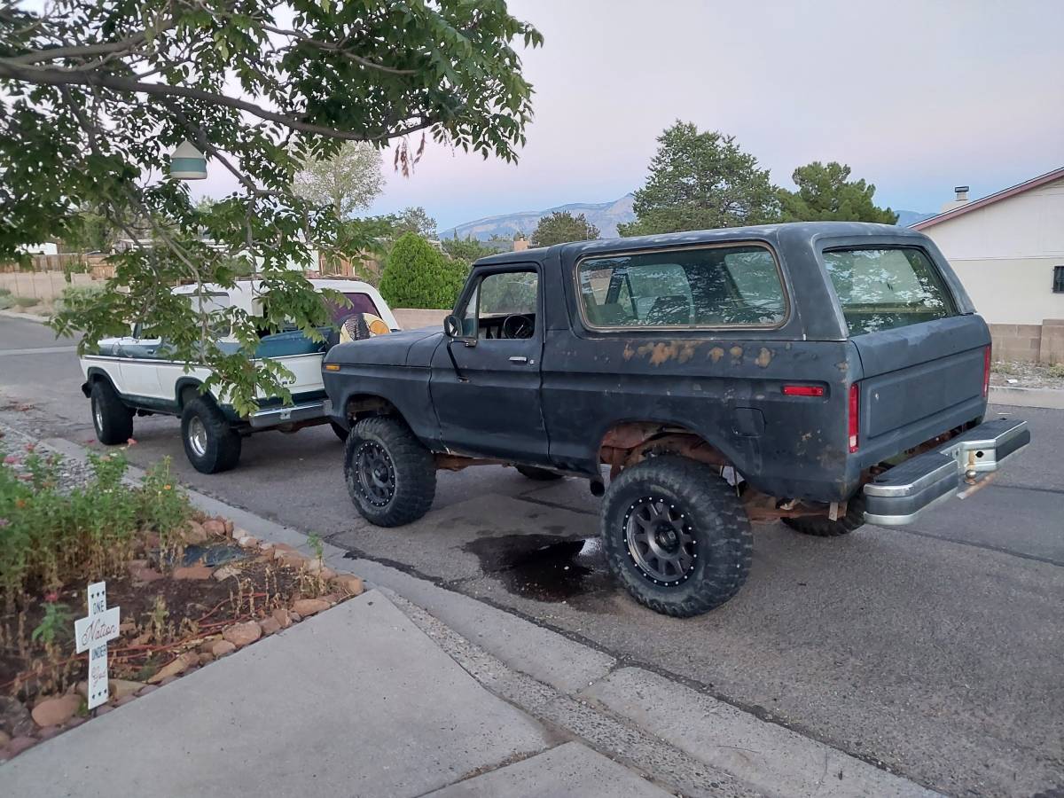 Ford-bronco-1979-4