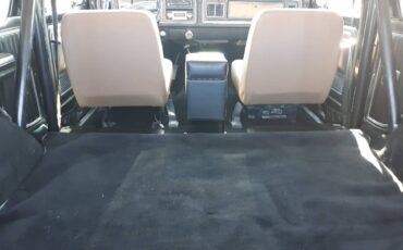 Ford-bronco-1979-black-11