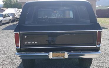 Ford-bronco-1979-black-17