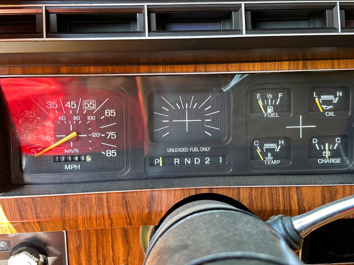 Ford-bronco-1980-brown-2